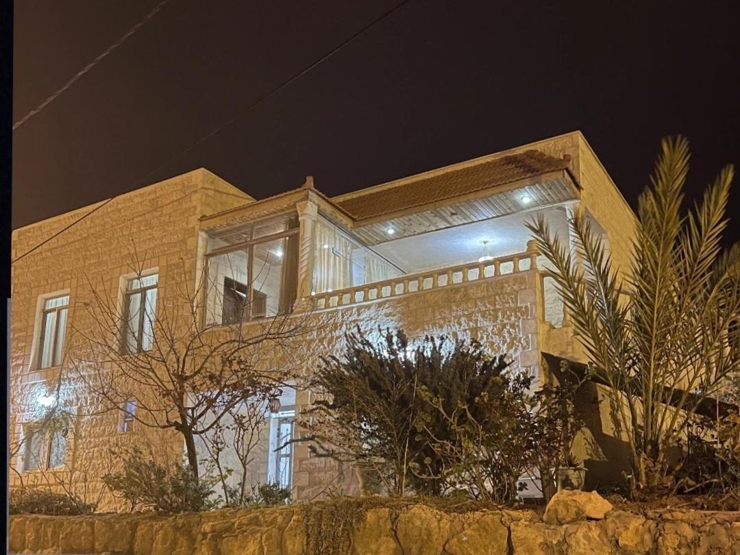Mountains View Apartment Wadi Musa Bagian luar foto