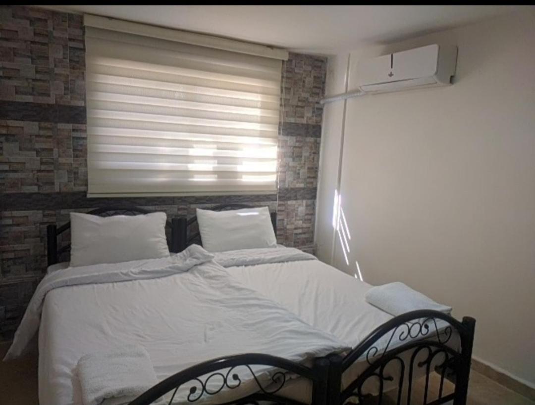 Mountains View Apartment Wadi Musa Bagian luar foto